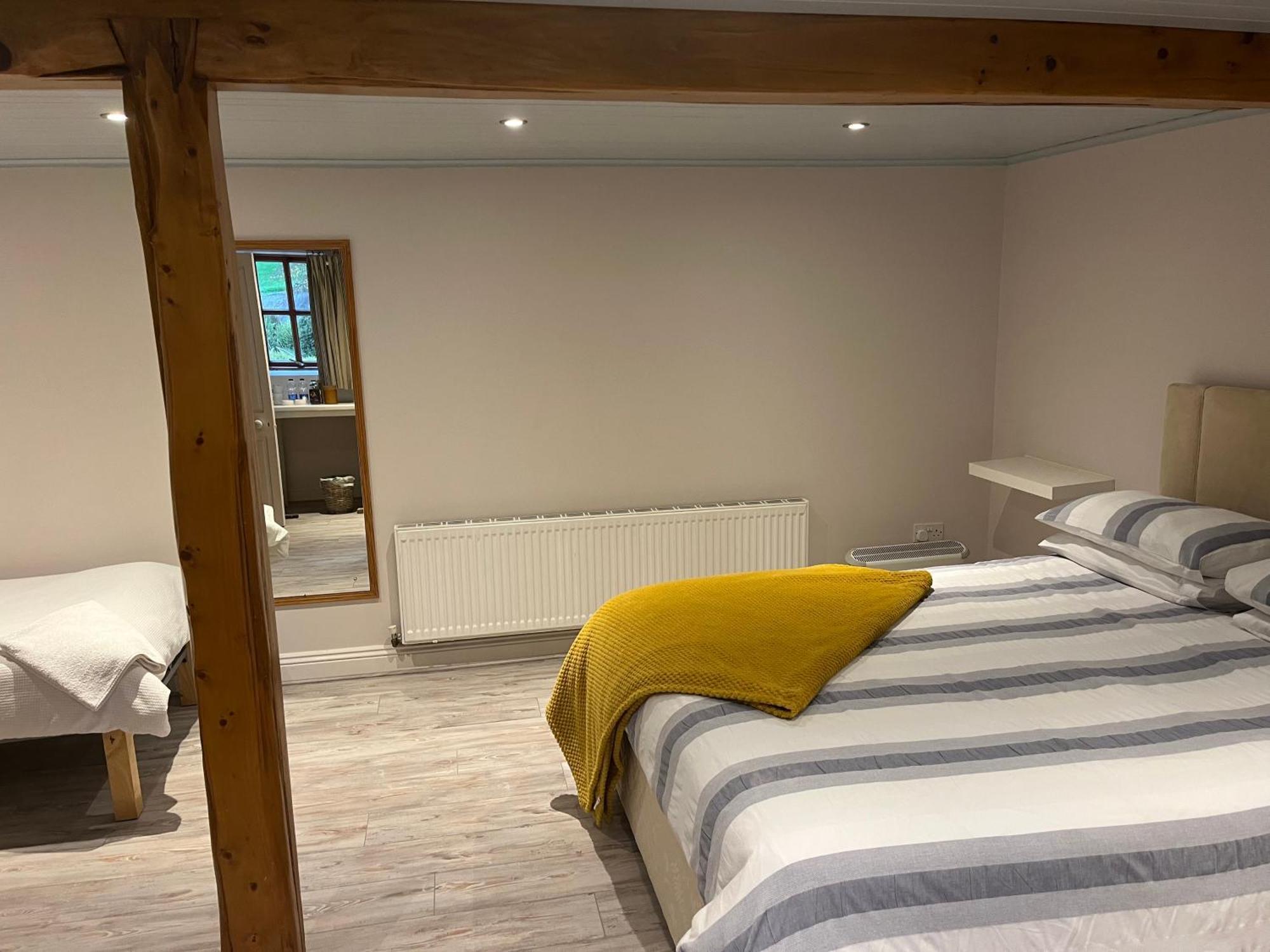 Ferry House Holidays New Ross Εξωτερικό φωτογραφία